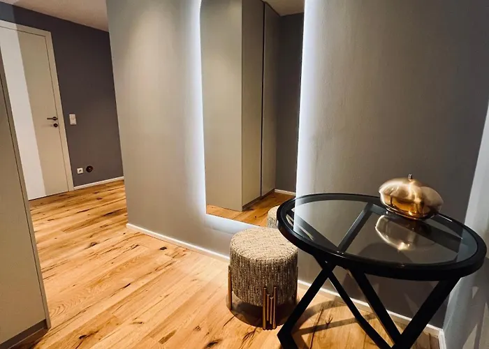 Stadtwohnung Mit Balkon Apartman *