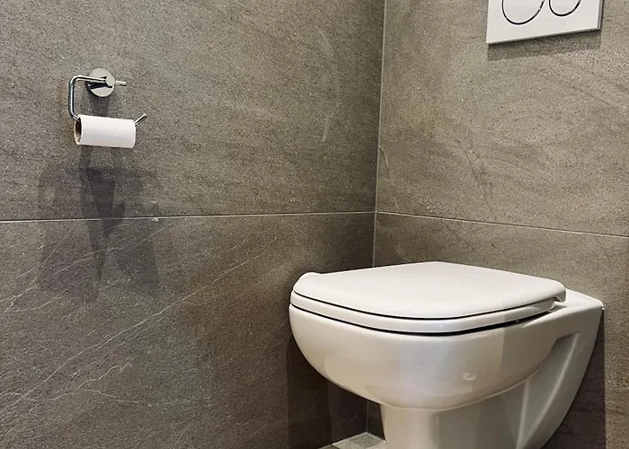 Apartman Stadtwohnung Mit Balkon Bécs